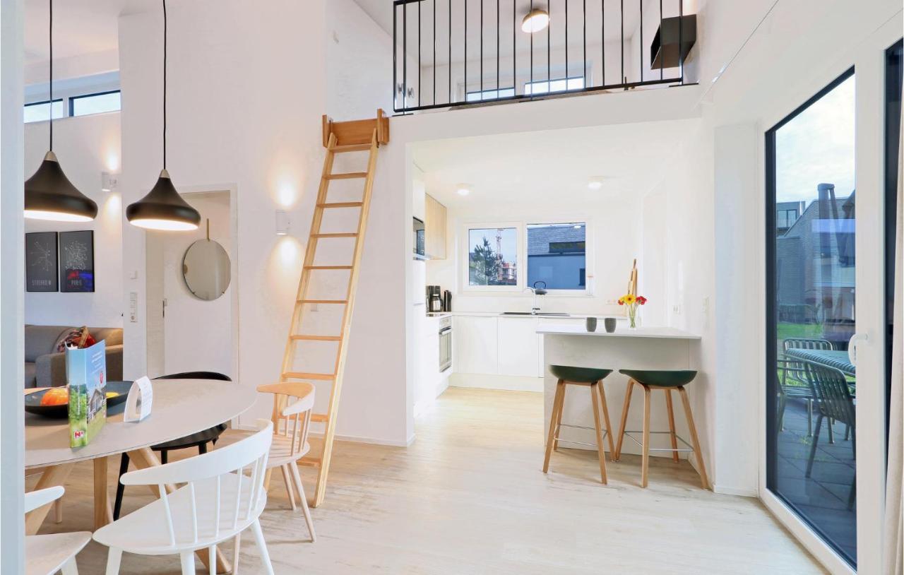 Lovely Home In Lembruch-Duemmer See With Wifi 외부 사진