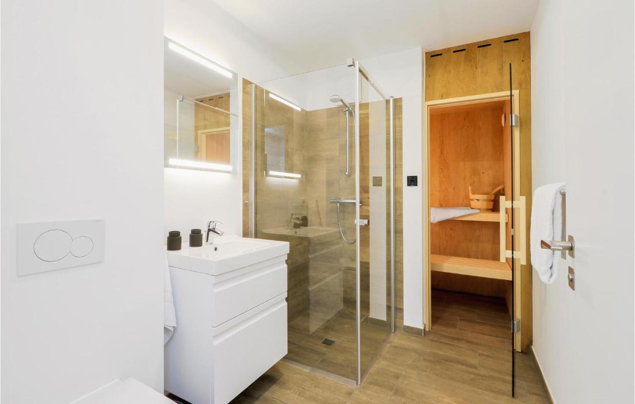 Lovely Home In Lembruch-Duemmer See With Wifi 외부 사진